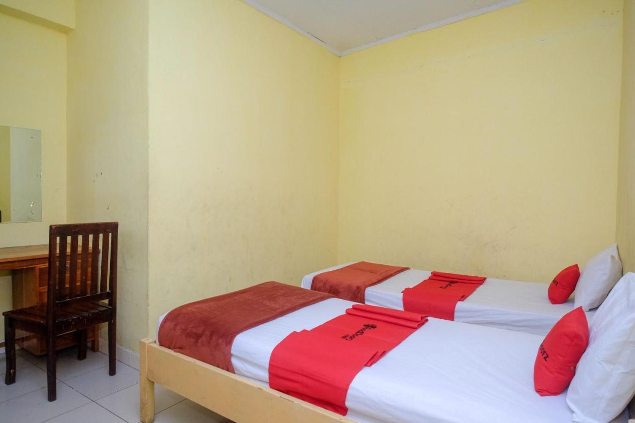 Reddoorz Near Pelabuhan Nusantara Parepare Εξωτερικό φωτογραφία